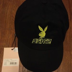 Missguided Accessories - Missguided Playboy Graphic Detail Cap OS Missguided Accessories - Missguided Playboy Graphic Detail Cap OS